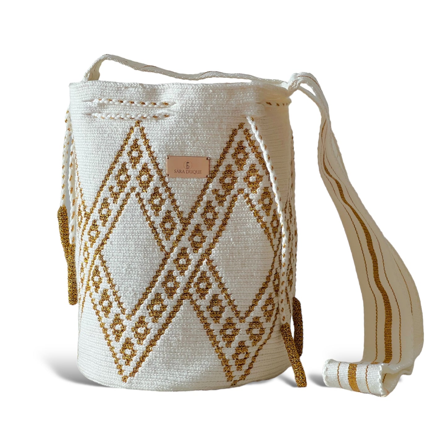 MOCHILA HILO DORADO 001