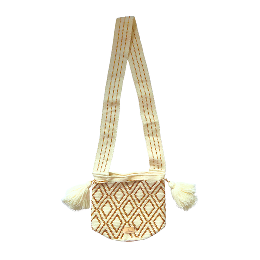 Mochila hilo dorado